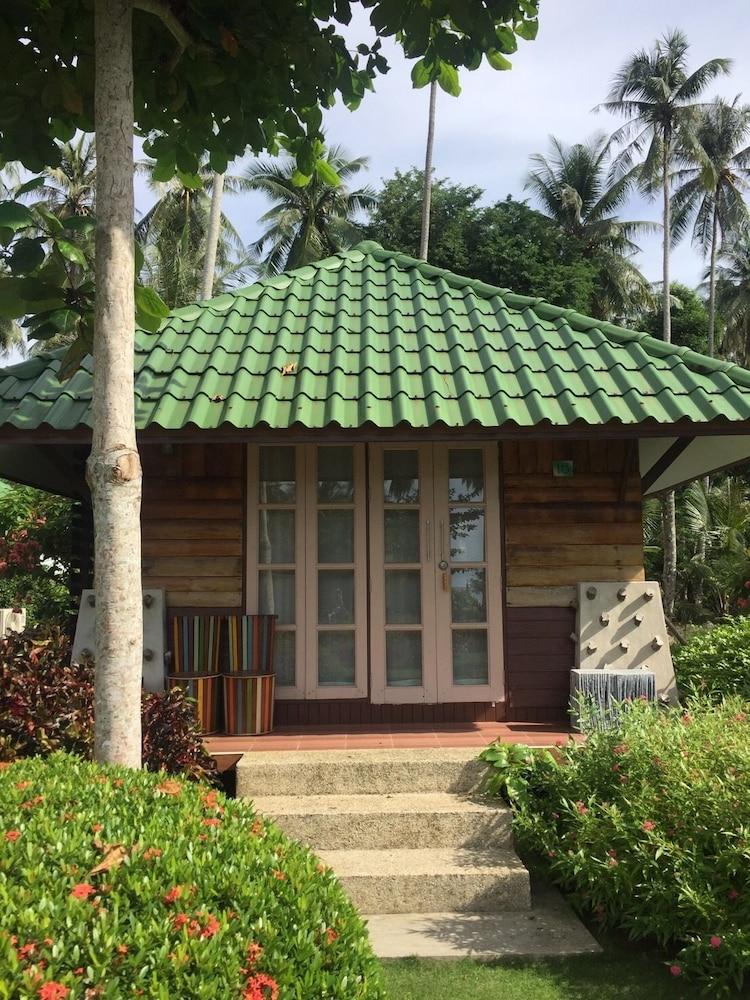 Dusita Koh Kood Resort Ko Kut Екстериор снимка